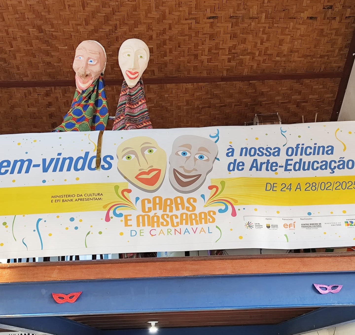 Caras e Máscaras de Carnaval